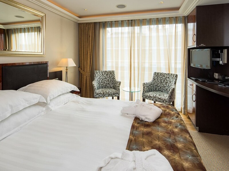 CAT. C Stateroom
